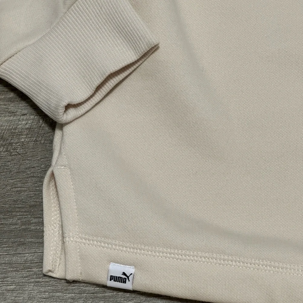 Women's PUMA Medium 8 10 Cream Fleece Sweatshirt Logo Crew Pullover Long Sleeve - Picture 10 of 12